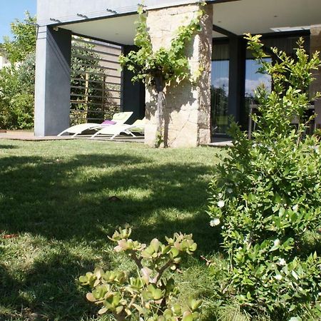 A Casa Nera Apartment Porto Pollo Ngoại thất bức ảnh