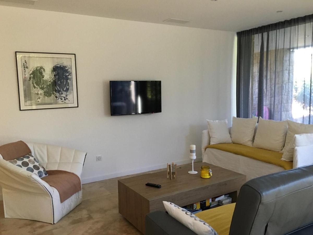 A Casa Nera Apartment Porto Pollo Ngoại thất bức ảnh