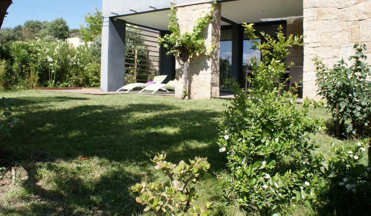 A Casa Nera Apartment Porto Pollo Ngoại thất bức ảnh